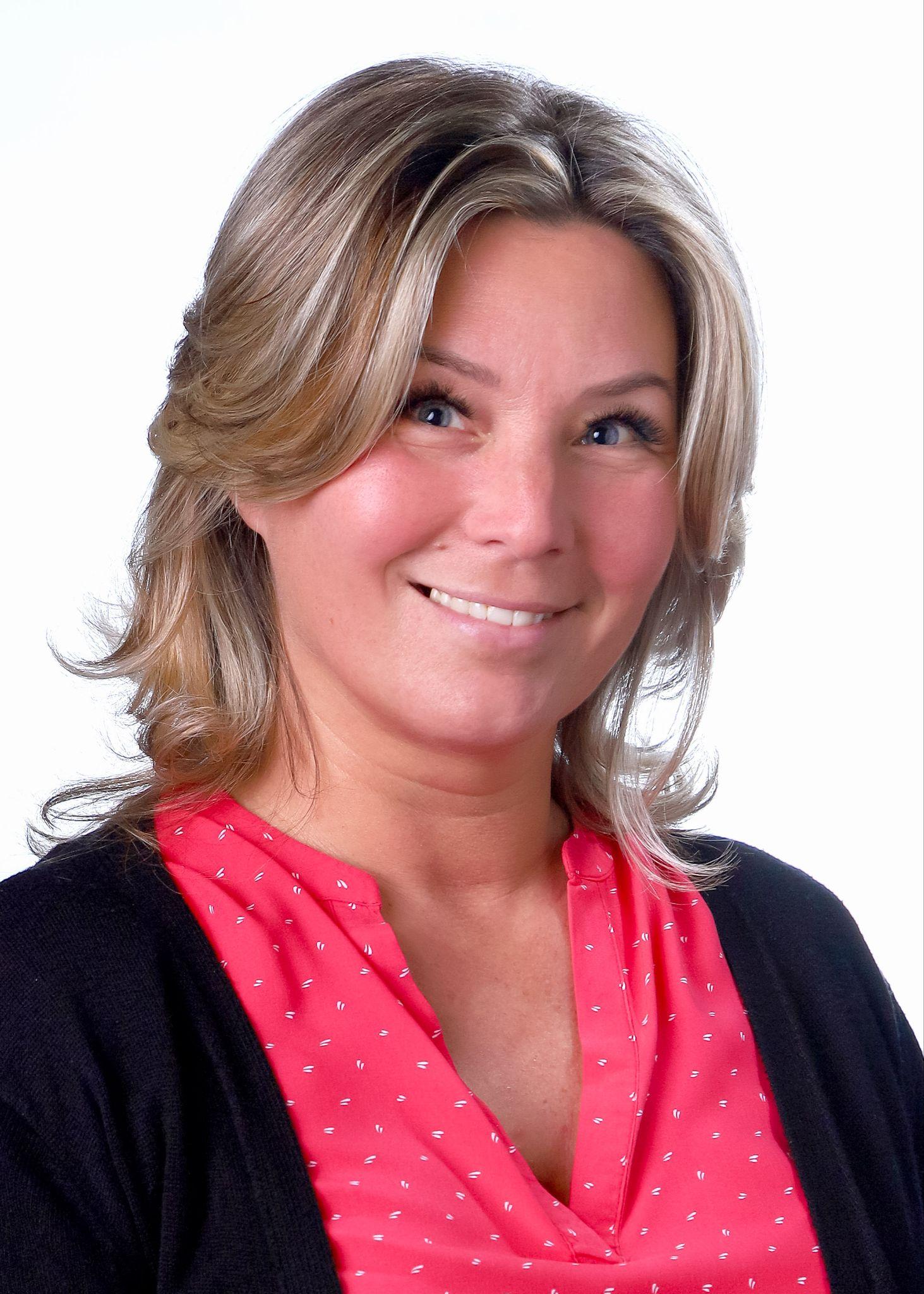 Szilvi Lazar — Head of School